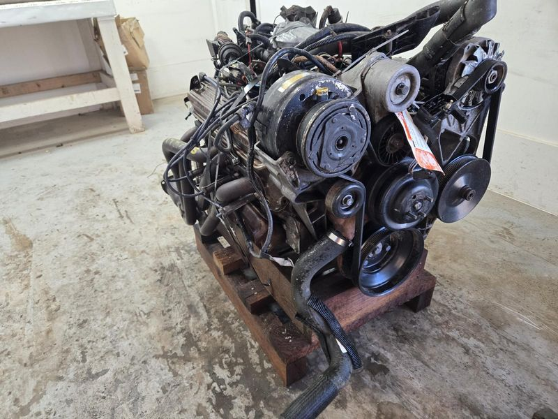 1988-1999 GMC/CHEVY TRUCK 350 ENGINE 5.7L CARBURETED / VORETC