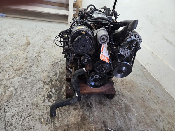 1988-1999 GMC/CHEVY TRUCK 350 ENGINE 5.7L CARBURETED / VORETC